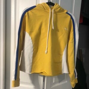 Levi’s crop sweater